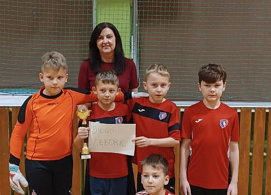 Grafika 7: Mikołajkowy Turniej Piłki Nożnej klas II i III