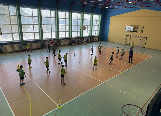 Grafika 5: Gminne Igrzyska Dzieci w Dwa Ognie Usportowione