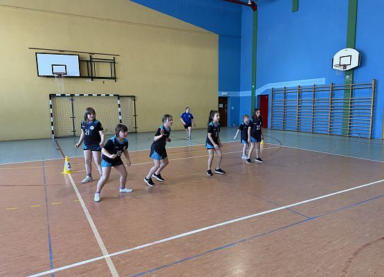 Grafika 7: Gminne Igrzyska Dzieci w Dwa Ognie Usportowione