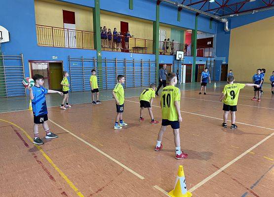 Grafika 9: Gminne Igrzyska Dzieci w Dwa Ognie Usportowione