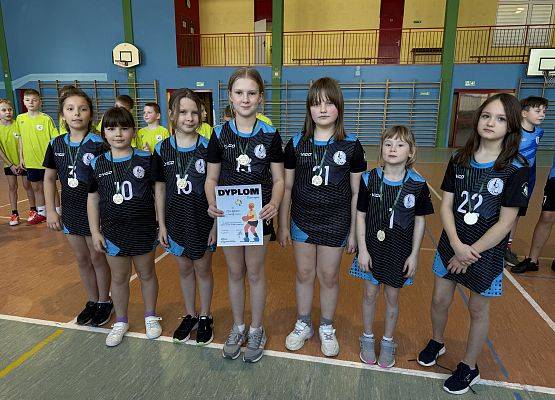 Grafika 10: Gminne Igrzyska Dzieci w Dwa Ognie Usportowione