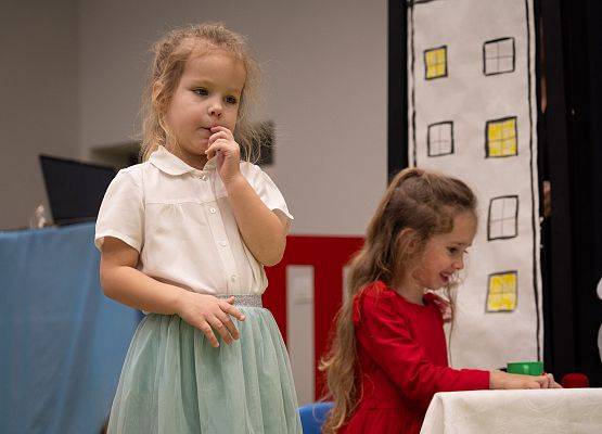 Grafika 24: Dzień Babci i Dziadka w Przedszkolu - wzruszający występ najmłodszych