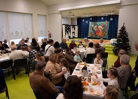 Grafika 31: Dzień Babci i Dziadka w Przedszkolu - wzruszający występ najmłodszych