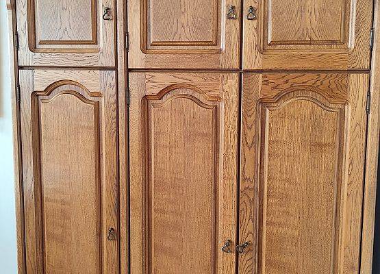 Grafika 4: Sprzedaż zestawu mebli gabinetowych