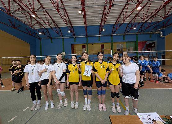 Grafika 18: Gminne Igrzyska Dzieci w Piłce Siatkowej