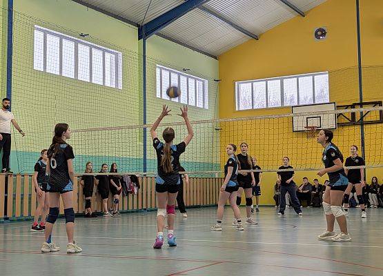 Grafika 5: Gminne Igrzyska Młodzieży w Piłce Siatkowej Dziewcząt