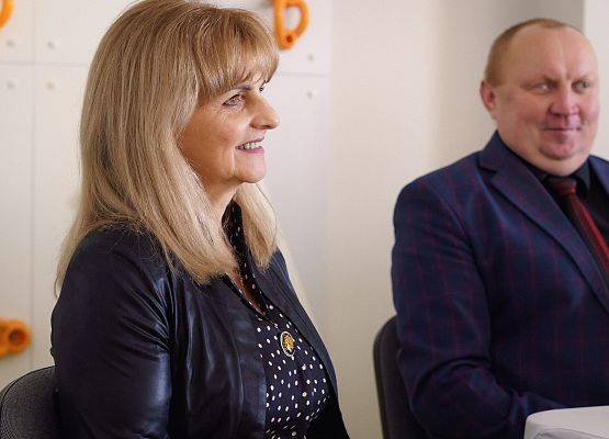 Grafika 7: Podziękowania za lata pasji i oddania: Pożegnanie Dyrektor Teresy Rycak