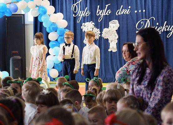 Grafika 31: Podziękowania za lata pasji i oddania: Pożegnanie Dyrektor Teresy Rycak