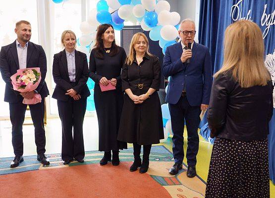 Grafika 48: Podziękowania za lata pasji i oddania: Pożegnanie Dyrektor Teresy Rycak