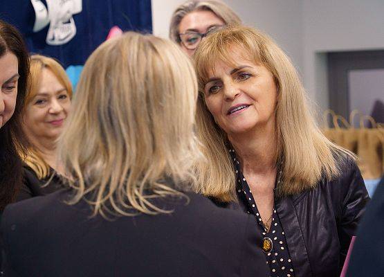 Grafika 50: Podziękowania za lata pasji i oddania: Pożegnanie Dyrektor Teresy Rycak