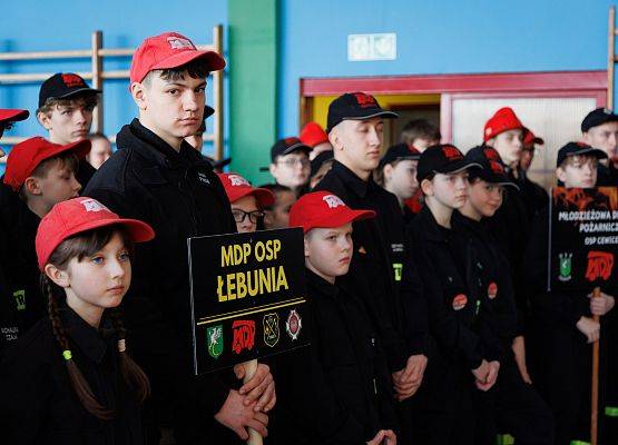 Grafika 1: Sportowe święto młodych strażaków w Łebieniu