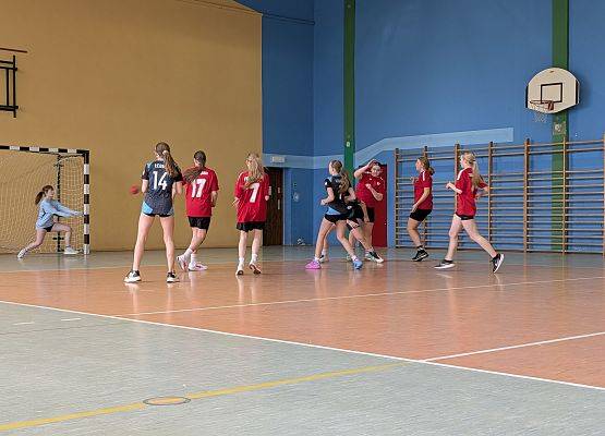 Grafika 7: Gminne Igrzyska Młodzieży w piłce ręcznej