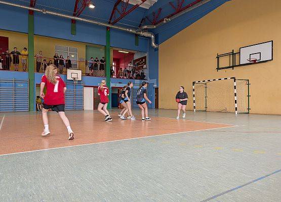 Grafika 9: Gminne Igrzyska Młodzieży w piłce ręcznej