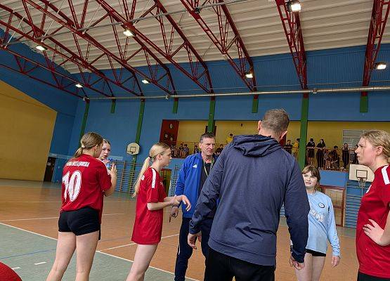 Grafika 15: Gminne Igrzyska Młodzieży w piłce ręcznej