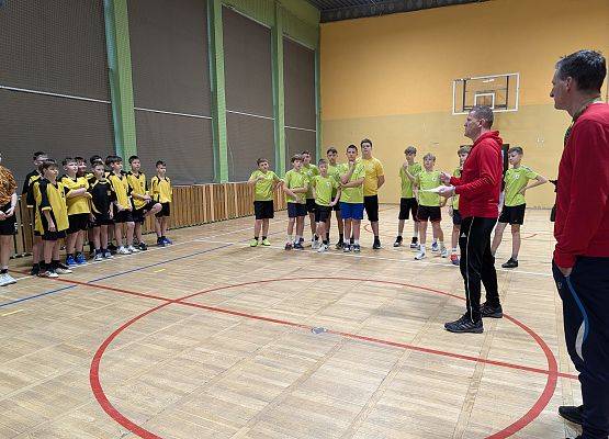 Grafika 2: Gminne Igrzyska Dzieci w koszykówce dziewcząt i chłopców – Nowa Wieś Lęborska, 17.03