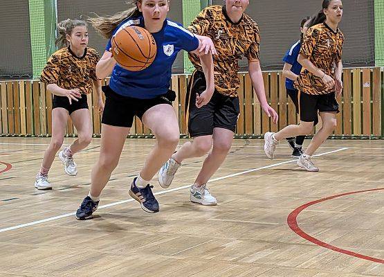 Grafika 9: Gminne Igrzyska Dzieci w koszykówce dziewcząt i chłopców – Nowa Wieś Lęborska, 17.03
