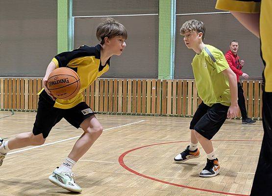 Grafika 15: Gminne Igrzyska Dzieci w koszykówce dziewcząt i chłopców – Nowa Wieś Lęborska, 17.03