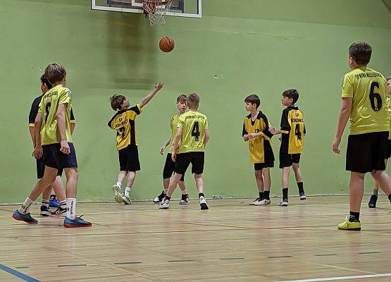 Grafika 16: Gminne Igrzyska Dzieci w koszykówce dziewcząt i chłopców – Nowa Wieś Lęborska, 17.03