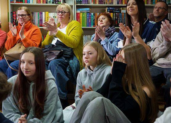 Grafika 37: Szczera rozmowa o życiu - spotkanie z Michałem Koterskim w naszej bibliotece