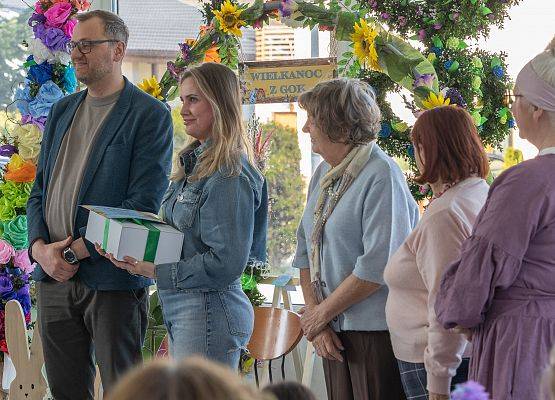 Grafika 12: Świąteczny kiermasz i konkurs na Eko Palmę Wielkanocną w Mostach