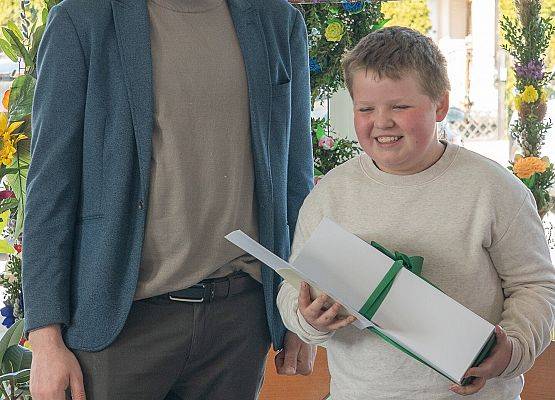 Grafika 13: Świąteczny kiermasz i konkurs na Eko Palmę Wielkanocną w Mostach