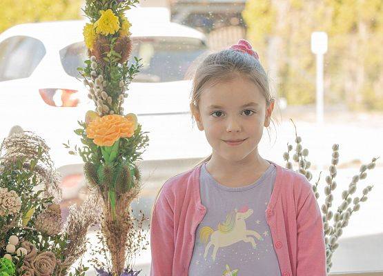 Grafika 17: Świąteczny kiermasz i konkurs na Eko Palmę Wielkanocną w Mostach