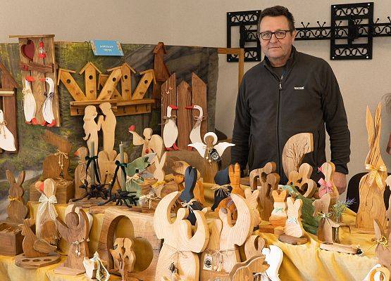 Grafika 37: Świąteczny kiermasz i konkurs na Eko Palmę Wielkanocną w Mostach