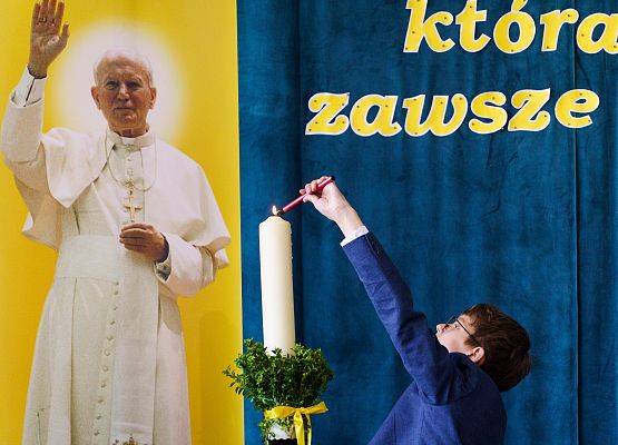 Grafika 54: XV Diecezjalny Zjazd Szkół im. Jana Pawła II w Łebieniu