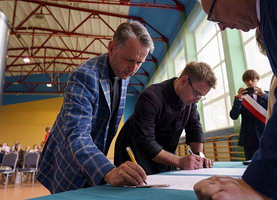 Grafika 72: XV Diecezjalny Zjazd Szkół im. Jana Pawła II w Łebieniu