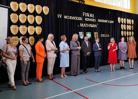 Grafika 11: Młodzi mistrzowie matematyki wyłonieni. Finał wojewódzkiego konkursu „MATHMAN” w Redkowicach