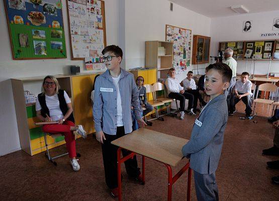 Grafika 41: Młodzi mistrzowie matematyki wyłonieni. Finał wojewódzkiego konkursu „MATHMAN” w Redkowicach