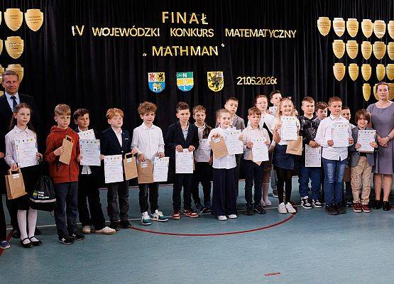 Grafika 56: Młodzi mistrzowie matematyki wyłonieni. Finał wojewódzkiego konkursu „MATHMAN” w Redkowicach