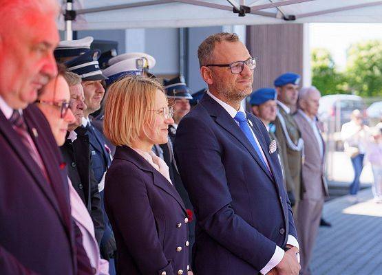 Grafika 25: Gminni druhowie i Wójt na Powiatowym Dniu Strażaka