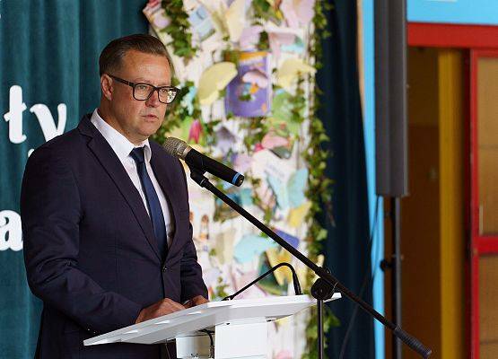 Grafika 60: Uroczyste zakończenie roku szkolnego w gminnych placówkach