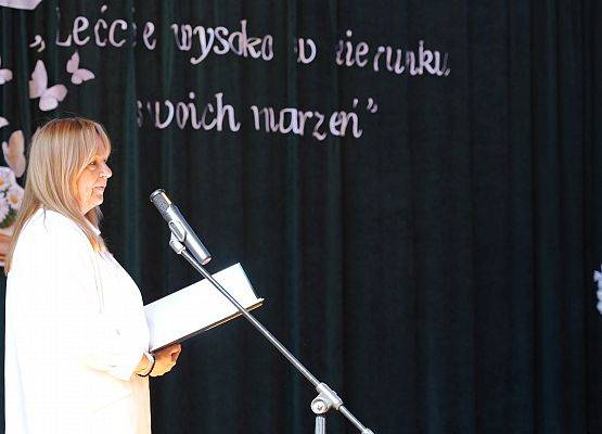 Grafika 127: Uroczyste zakończenie roku szkolnego w gminnych placówkach