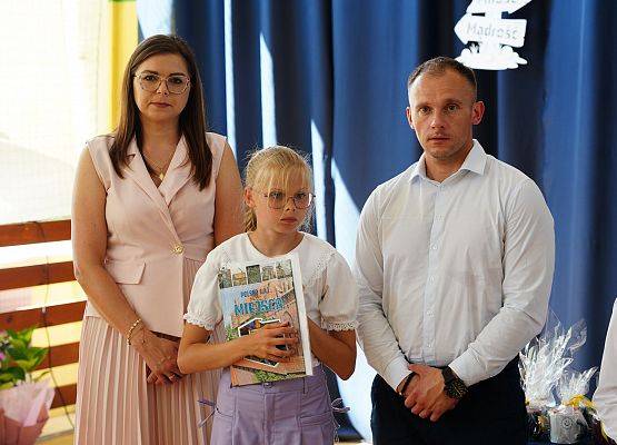Grafika 141: Uroczyste zakończenie roku szkolnego w gminnych placówkach