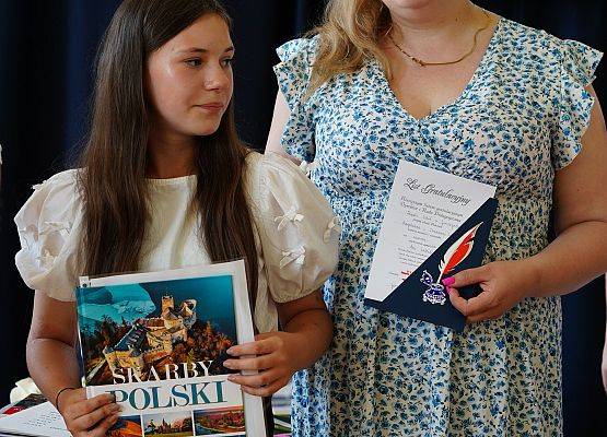 Grafika 142: Uroczyste zakończenie roku szkolnego w gminnych placówkach