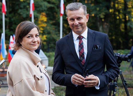 Grafika 100: Pamięć o ofiarach KL Stutthof w Krępie Kaszubskiej