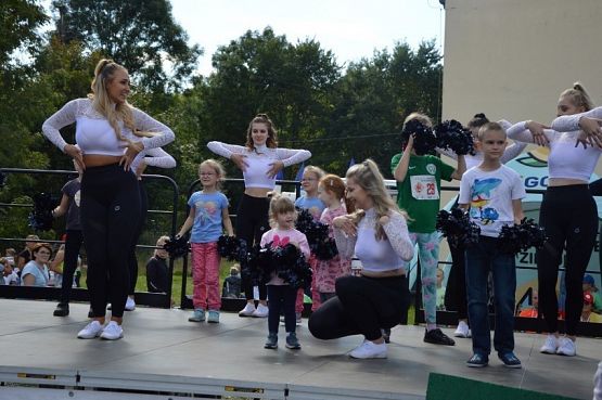 Aminacje dla dzieci z cheerleaderkami.