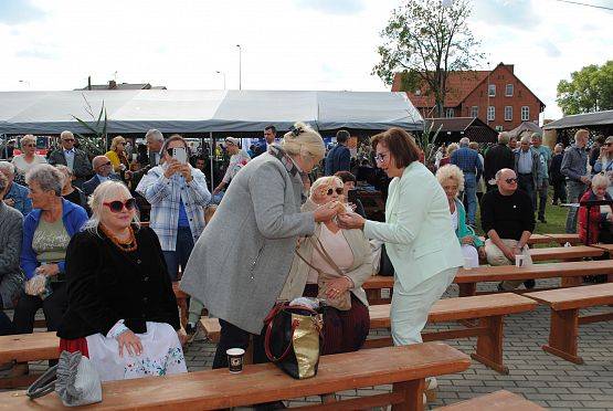 Grafika 22: Dożynkowe dziękczynienie w Krępie Kaszubskiej