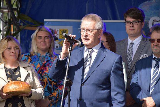 Grafika 32: Dożynkowe dziękczynienie w Krępie Kaszubskiej