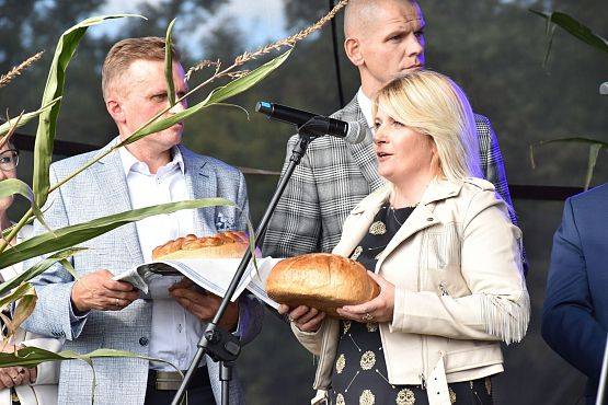 Grafika 29: Dożynkowe dziękczynienie w Krępie Kaszubskiej