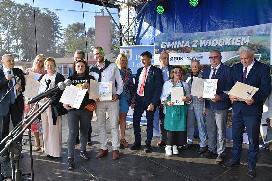 Grafika 23: Dożynkowe dziękczynienie w Krępie Kaszubskiej