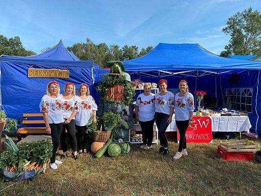 Grafika 2: Dożynkowe dziękczynienie w Krępie Kaszubskiej