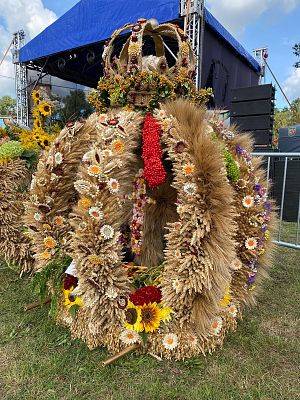 Grafika 38: Dożynkowe dziękczynienie w Krępie Kaszubskiej