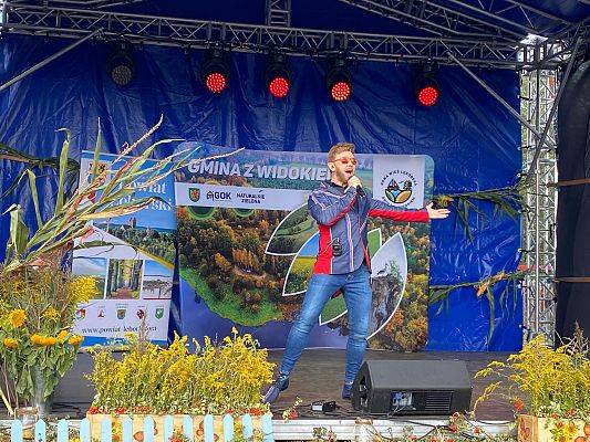 Grafika 4: Dożynkowe dziękczynienie w Krępie Kaszubskiej