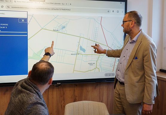 Grafika 5: Podpisano umowę na przebudowę drogi w Tawęcinie