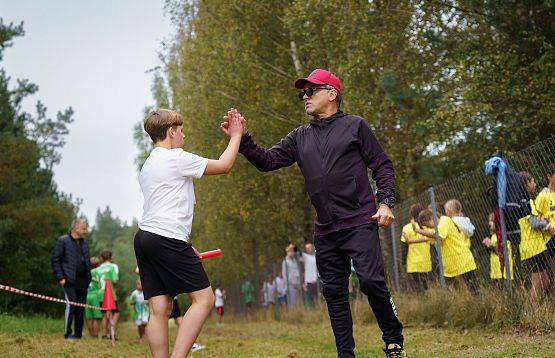 Grafika 12: Gminne Igrzyska w Sztafetowych Biegach Przełajowych