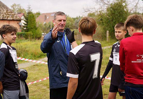 Grafika 30: Gminne Igrzyska w Sztafetowych Biegach Przełajowych