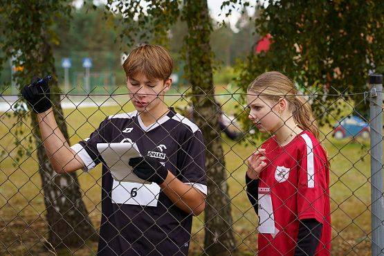 Grafika 37: Gminne Igrzyska w Sztafetowych Biegach Przełajowych